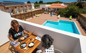 Sagres Sun Stay - Surf Camp&Hostel